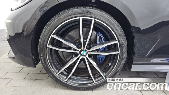 BMW 3-Series из Кореи Encar