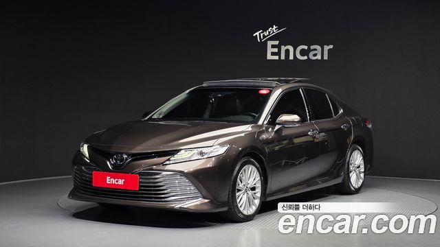 Toyota Camry 2.5 — пробег 76 645 км — фото 1 из 5