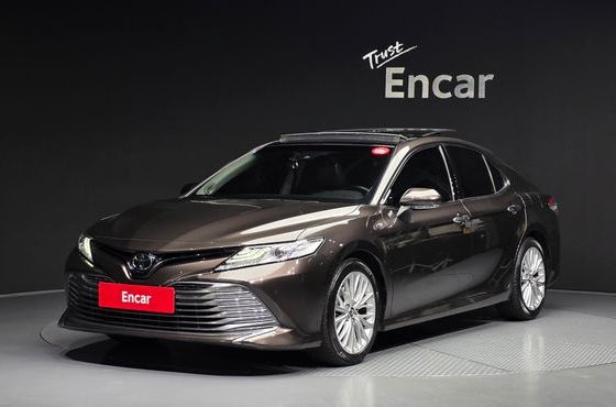Toyota Camry 2.5 — пробег 76 645 км — фото 1 из 5