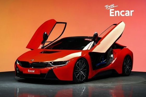 BMW i8 Coupe — пробег 103 961 км — фото 1 из 5