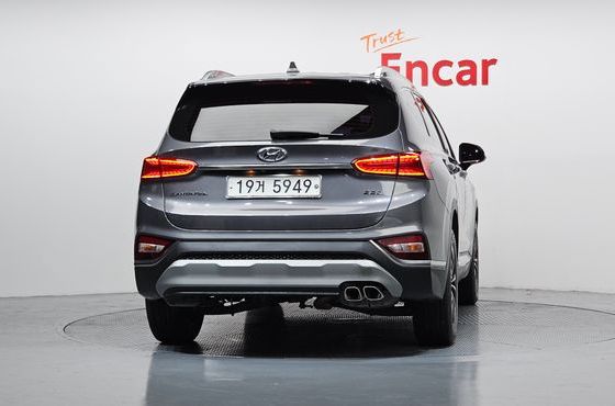 Hyundai Santafe Diesel 2.2 2WD Prestige — пробег 189 652 км — фото 4 из 5