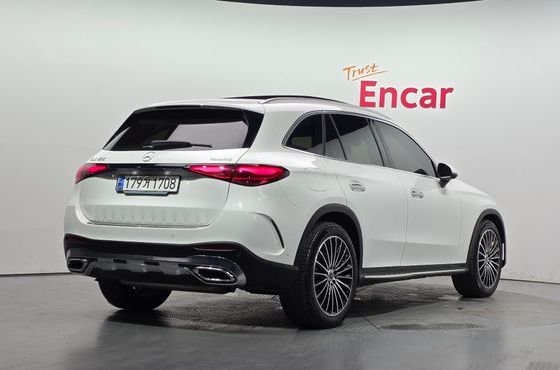 Mercedes-Benz GLC-Class GLC300 4MATIC AMG Line — пробег 32 544 км — фото 2 из 5
