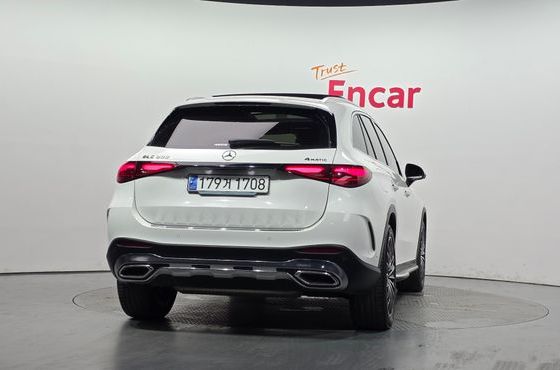 Mercedes-Benz GLC-Class GLC300 4MATIC AMG Line — пробег 32 544 км — фото 4 из 5