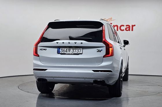 Volvo XC90 T6 Inscription — пробег 159 437 км — фото 4 из 5