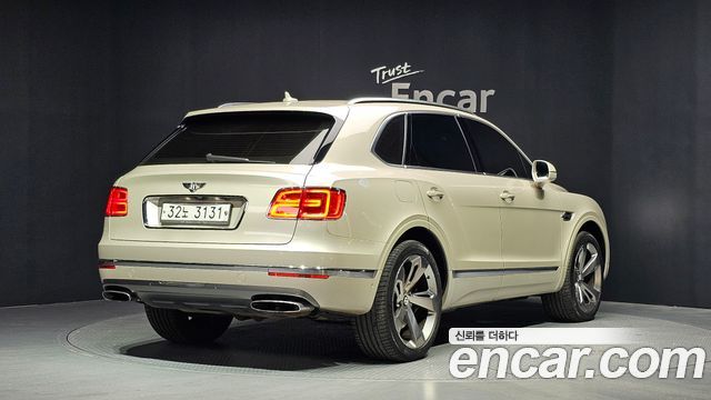 Bentley Bentayga из Кореи Encar