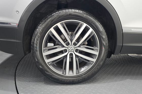 Volkswagen Tiguan 2.0 TDI Prestige — пробег 90 582 км — фото 5 из 5
