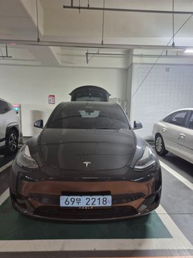 Tesla Model Y RWD — пробег 11 000 км — фото 3 из 5