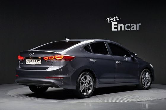 Hyundai AVANTE 1.6 GDI Modern special — пробег 67 418 км — фото 2 из 5