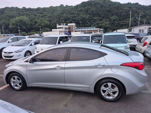 Hyundai AVANTE M16 GDI Deluxe — пробег 66 086 км — фото 3 из 5