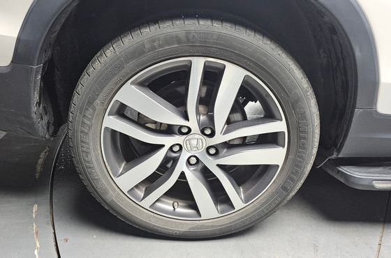 Honda Pilot 3.5 — пробег 180 484 км — фото 5 из 5