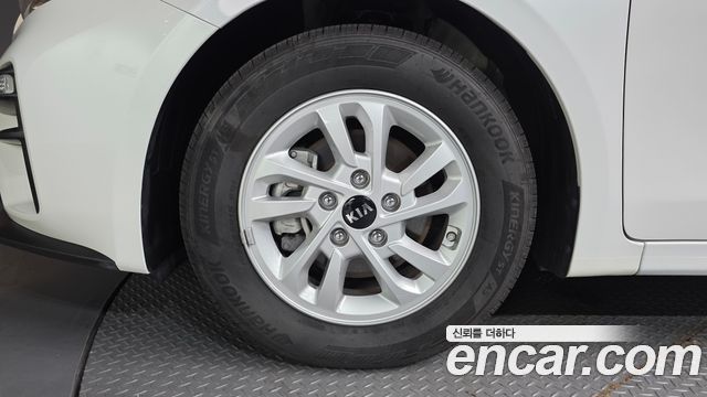 Kia K3 из Кореи Encar