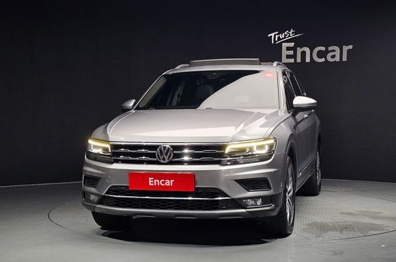 Volkswagen Tiguan 2.0 TDI Prestige — пробег 122 649 км — фото 3 из 5
