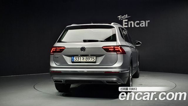 Volkswagen Tiguan из Кореи Encar