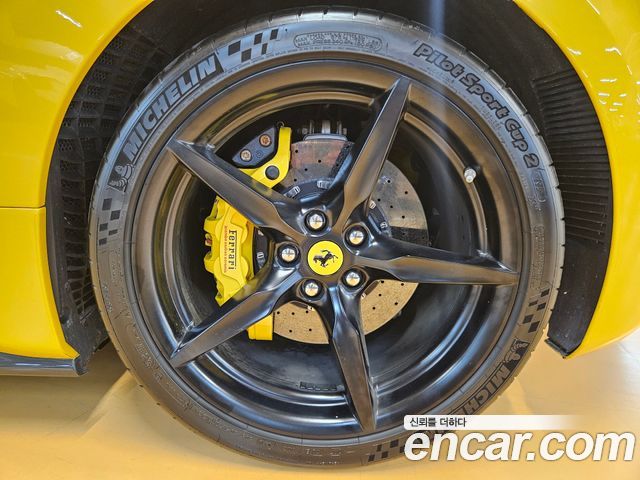 Ferrari 488 из Кореи Encar