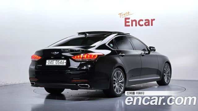 Hyundai Genesis из Кореи Encar