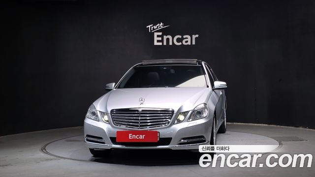 Mercedes-Benz E-Class E300 Elegance — пробег 38 450 км — фото 3 из 5
