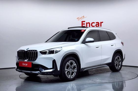 BMW X1 xDrive 20i xLine — пробег 16 516 км — фото 1 из 5