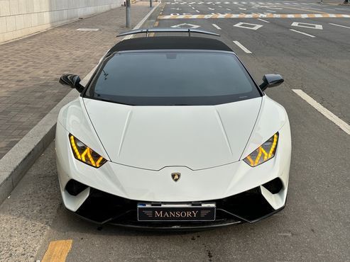 Lamborghini Huracan LP640-4 Spyder Performante — пробег 35 810 км — фото 3 из 5