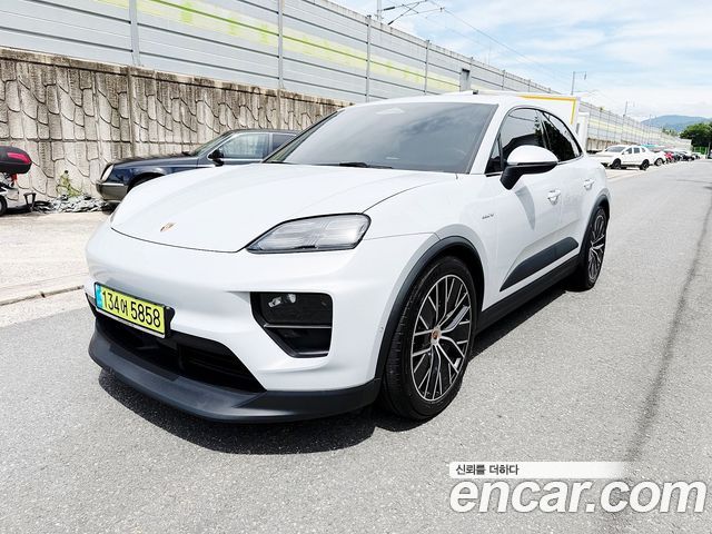 Porsche Macan из Кореи Encar