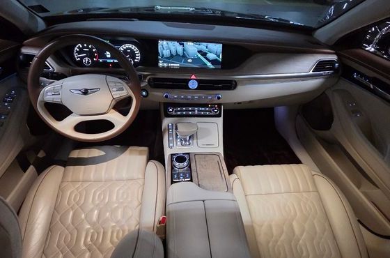 Genesis G90 5.0 AWD Limousine Prestige — пробег 60 000 км — фото 1 из 5