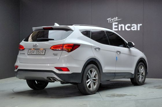 Hyundai Santafe Diesel 2.2 4WD Exclusive — пробег 135 536 км — фото 2 из 5