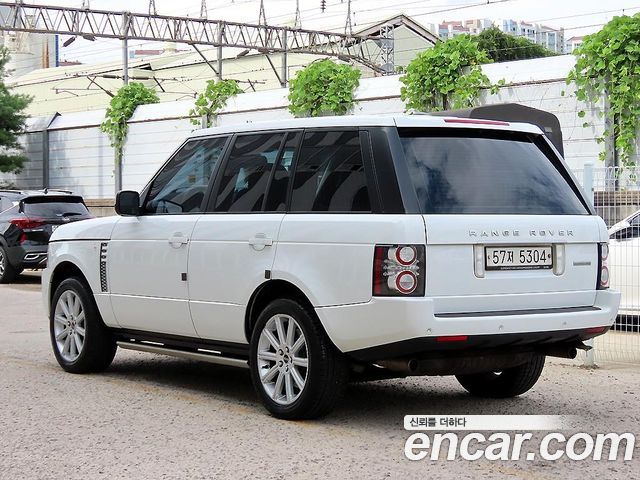 Land Rover Range Rover V8 5.0 Supercharged — пробег 80 000 км — фото 2 из 5