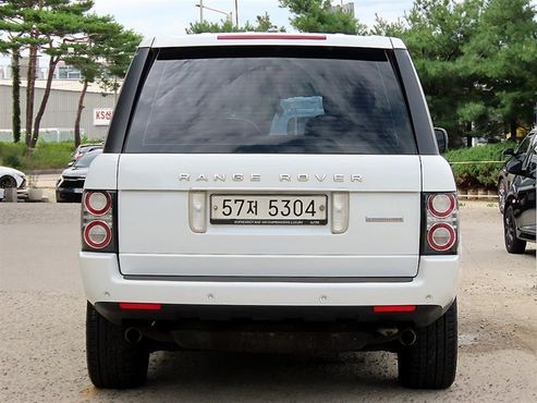 Land Rover Range Rover V8 5.0 Supercharged — пробег 80 000 км — фото 4 из 5