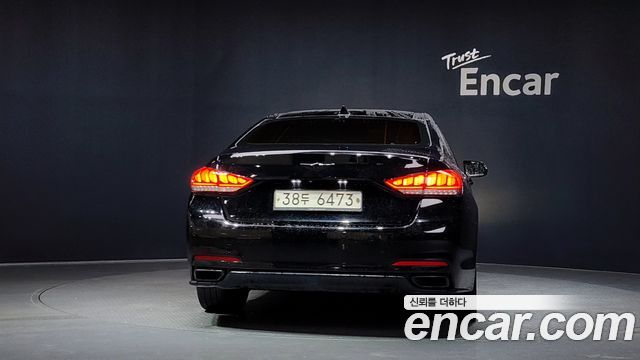 Hyundai Genesis из Кореи Encar