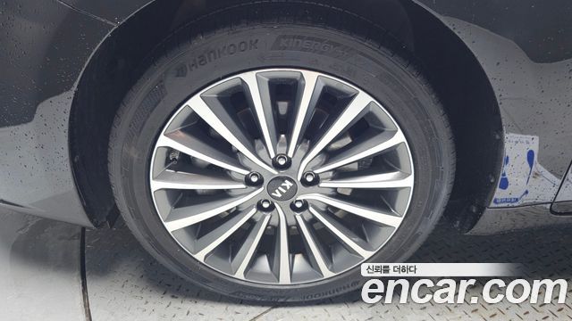 Kia K7 из Кореи Encar