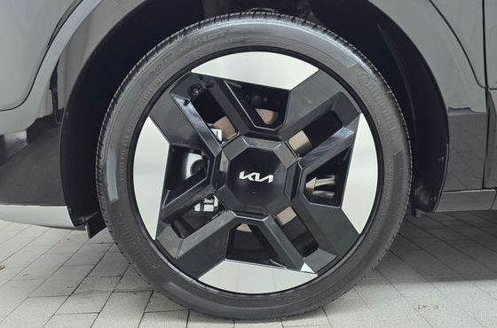Kia Niro SIgnature — пробег 644 км — фото 5 из 5