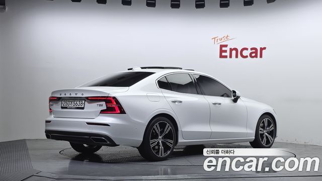 Volvo S60 из Кореи Encar