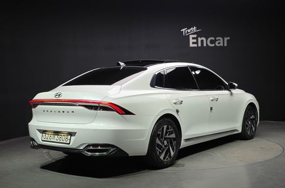Hyundai Grandeur Premium Choice — пробег 139 552 км — фото 2 из 5