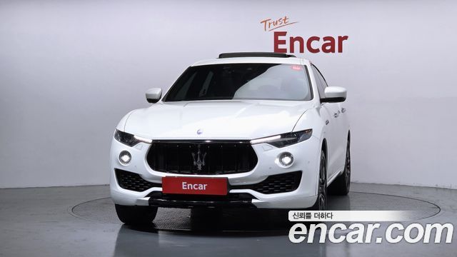 Maserati Levante 3.0 S AWD Premium — пробег 111 753 км — фото 3 из 5
