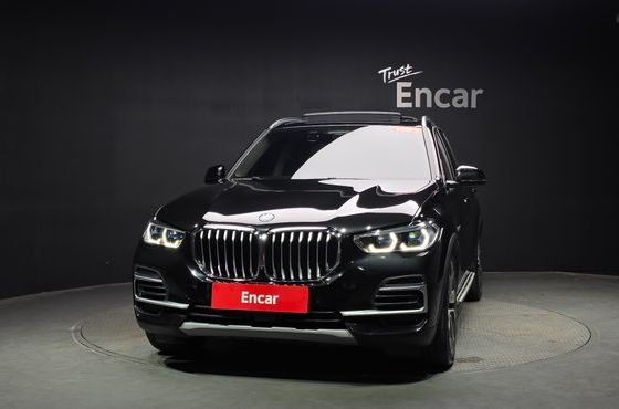 BMW X5 xDrive 45e xLine — пробег 84 406 км — фото 3 из 5