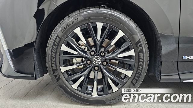 Toyota Alphard из Кореи Encar