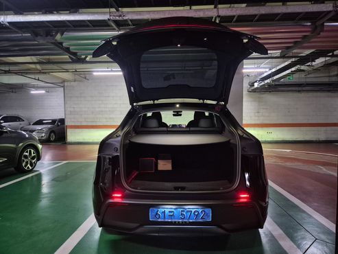 Tesla Model Y Long Range AWD — пробег 22 000 км — фото 2 из 5