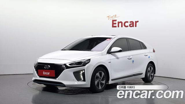 Hyundai Ioniq Q — пробег 167 767 км — фото 1 из 5