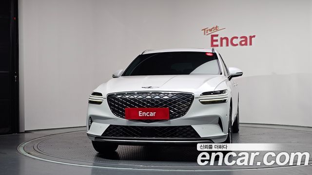 Genesis GV70 из Кореи Encar