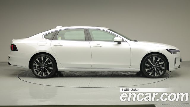 Volvo S90 B5 Ultra Bright Air sus — пробег 229 км — фото 3 из 5