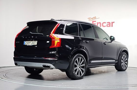 Volvo XC90 T8 Inscription Hybird — пробег 97 101 км — фото 2 из 5