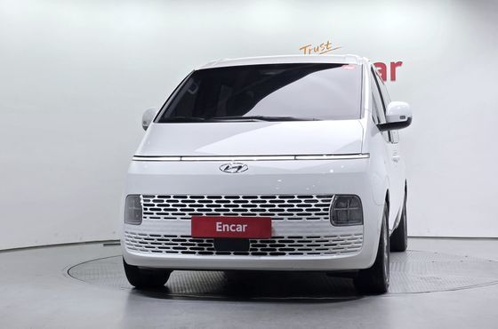 Hyundai Staria 4WD Tourer 9-Seater Modern — пробег 56 269 км — фото 3 из 5