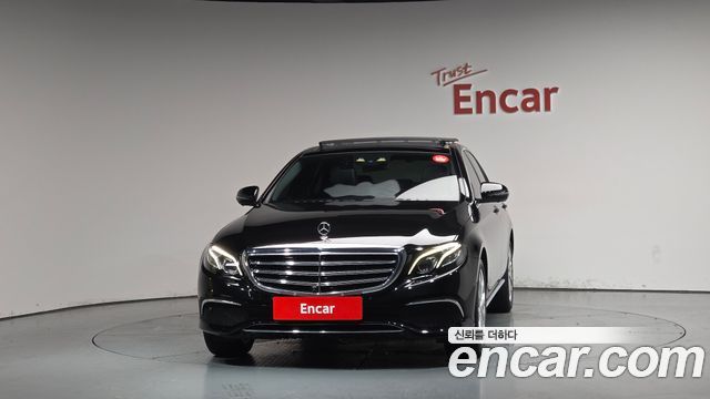 Mercedes-Benz E-Class из Кореи Encar