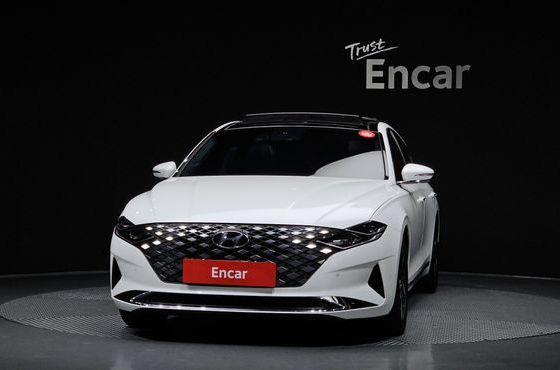 Hyundai Grandeur Premium Choice — пробег 97 048 км — фото 3 из 5