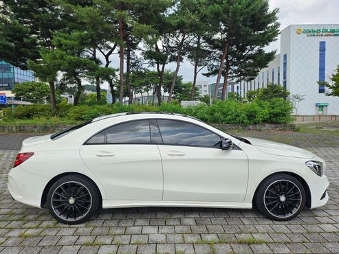 Mercedes-Benz CLA-Class CLA250 4MATIC AMG Line — пробег 73 370 км — фото 5 из 5
