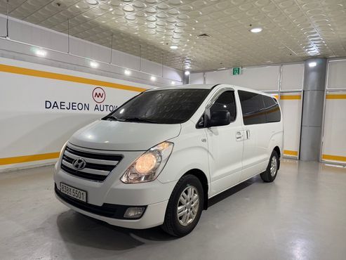 Hyundai Starex 3-Seater VAN Smart — пробег 428 841 км — фото 2 из 5