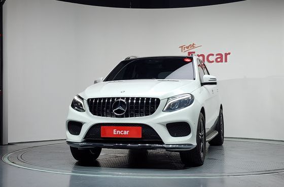 Mercedes-Benz GLE-Class GLE350 d 4MATIC — пробег 92 687 км — фото 3 из 5