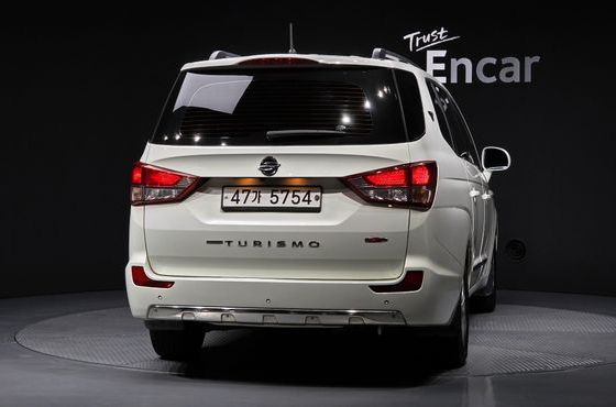 Ssangyong KORANDO 4WD TX 9-seater — пробег 88 639 км — фото 4 из 5
