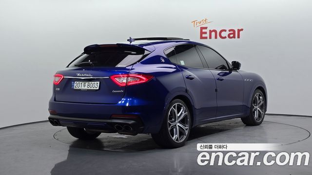 Maserati Levante 3.8 GTS AWD — пробег 77 246 км — фото 2 из 5