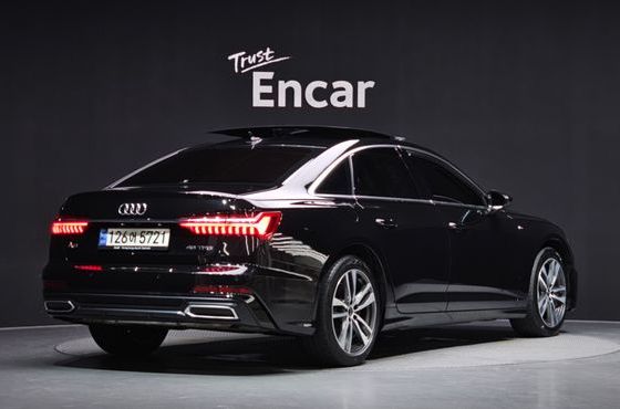 Audi A6 45 TFSI Premium — пробег 105 845 км — фото 2 из 5