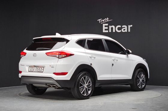 Hyundai Tucson Diesel 2.0 4WD Premium — пробег 54 084 км — фото 2 из 5